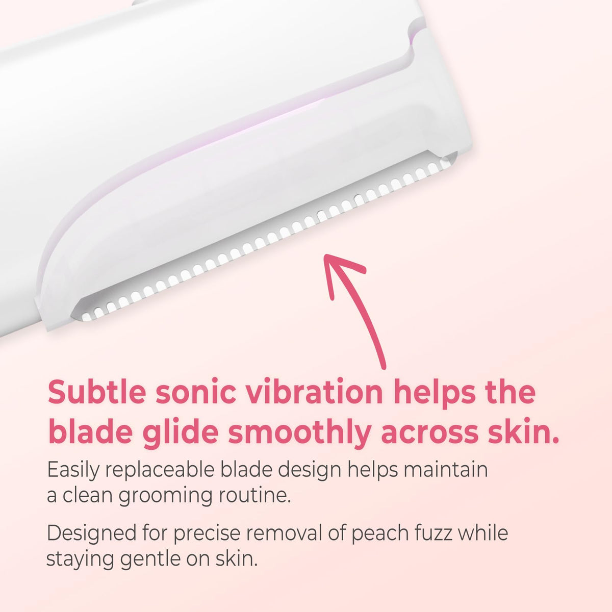 White Rechargeable Dermaplane Razor with 3 Replacement Blades B20443