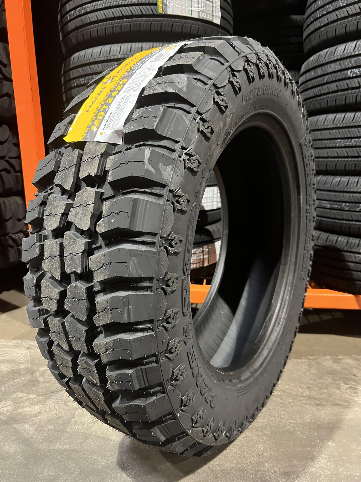 275/60R20 Mud Tire A728609